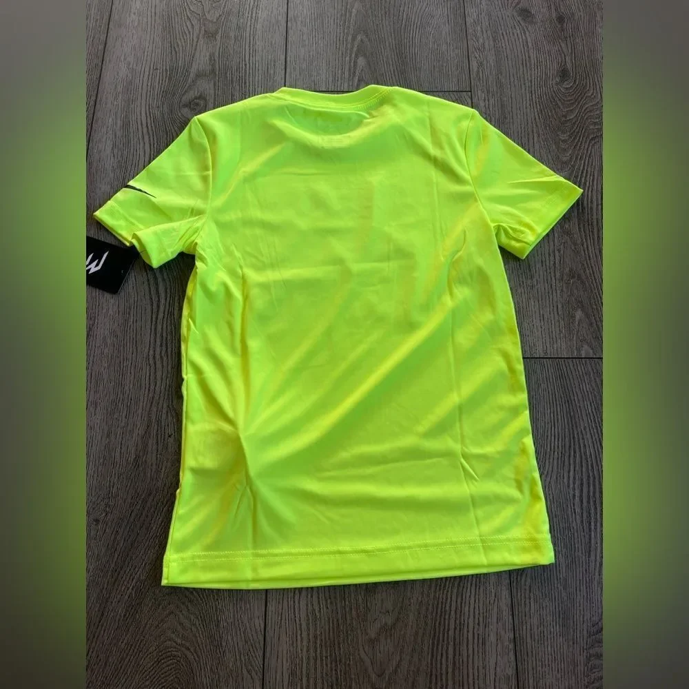 Nike make some noise graphic t shirt